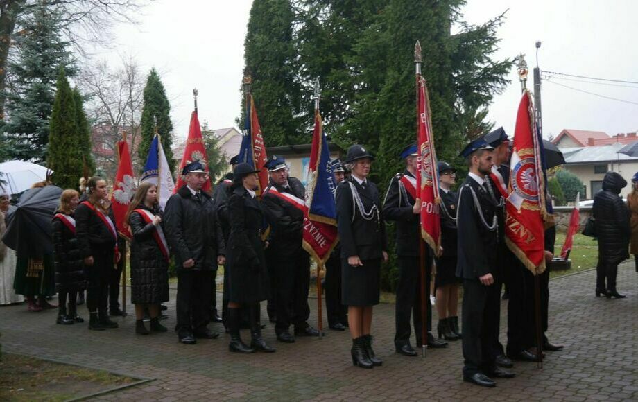 Zdjęcie do Obchody 105 rocznicy odzyskania Niepodległości przez Polskę.