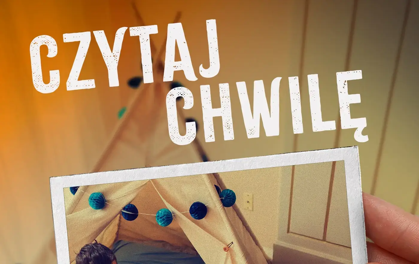 Plakat 'Czytaj chwile'